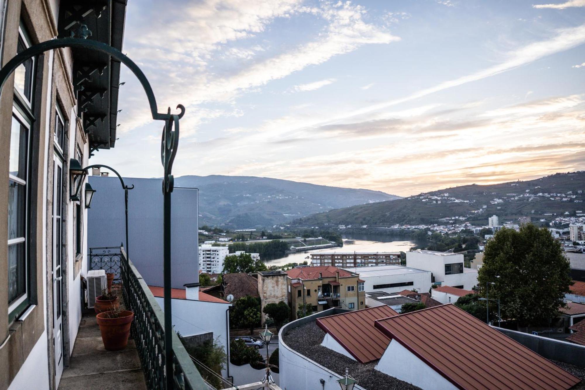 Douro D'Heart - Regua Guesthouse - Casa Completa Peso da Régua Eksteriør billede